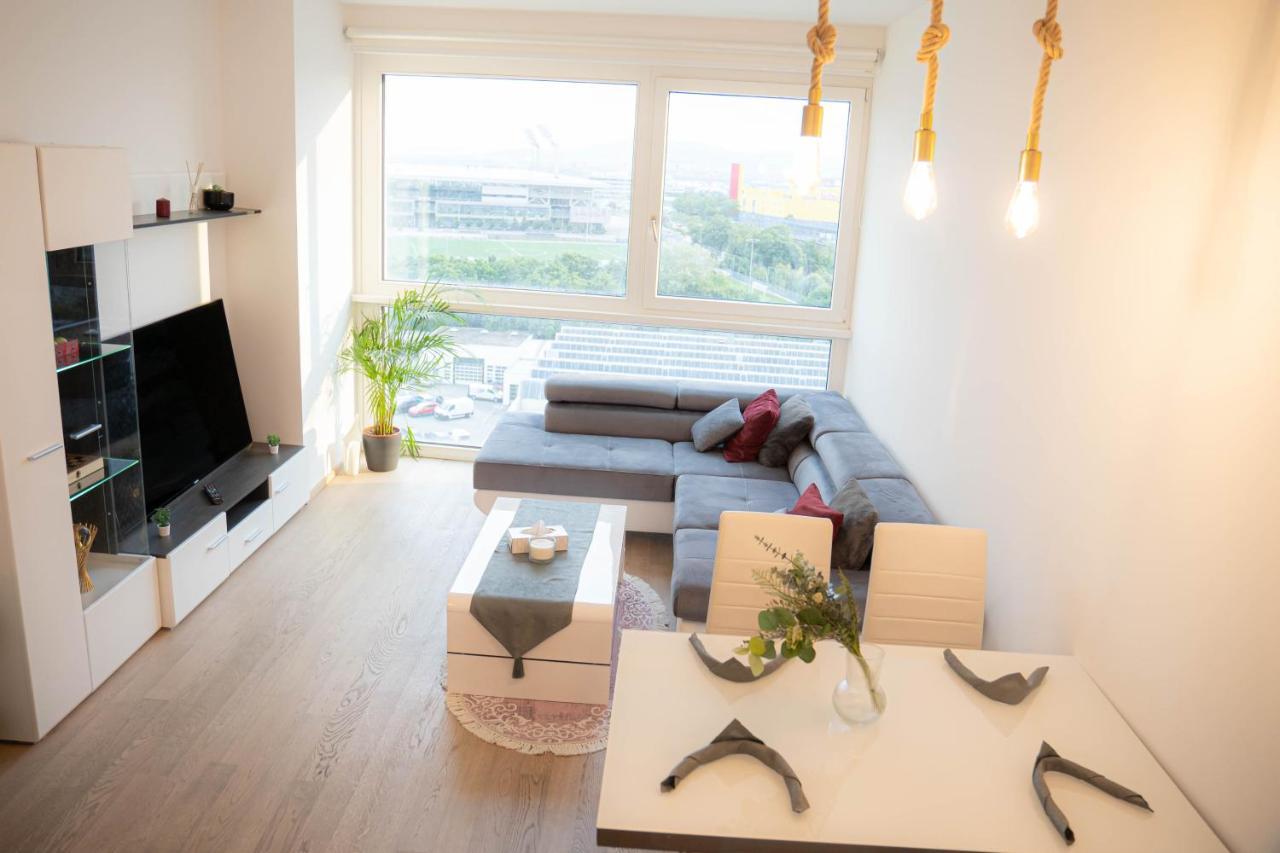 Restify10 - Skyline View - Fitness - Garge - Modern Lägenhet Wien Exteriör bild